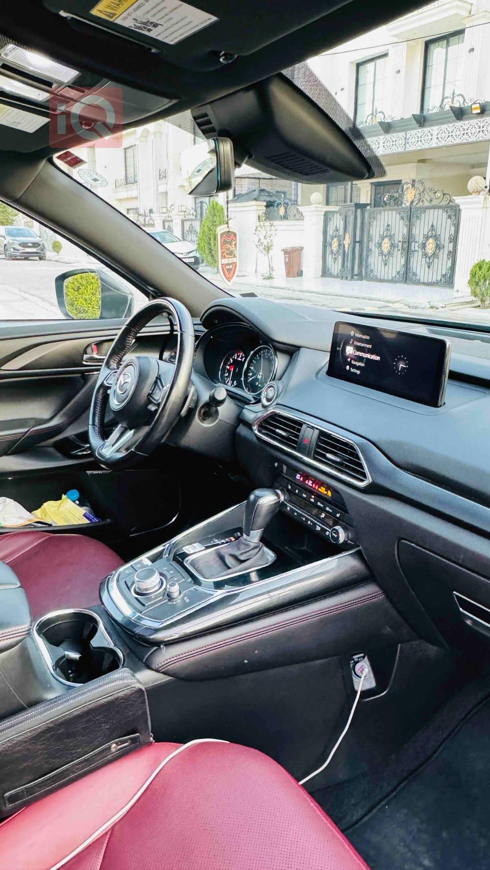 Mazda CX-9